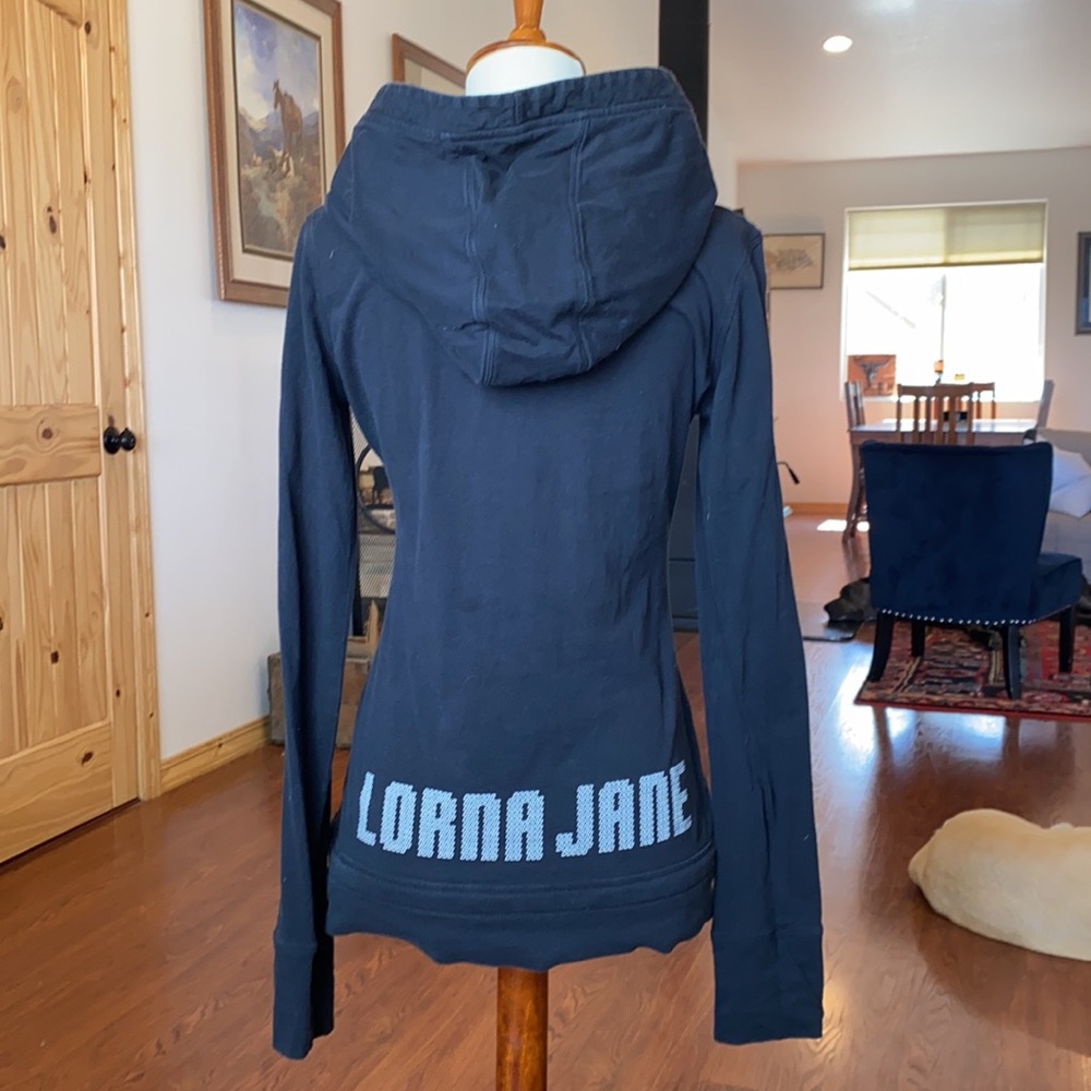 Lorna Jane 1/4 zip